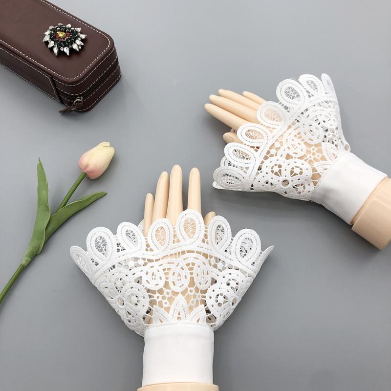Girls Lace Floral Removable Fake Flare Sleeves Sweater Wrist Warmer Female White Ruffle Horn Cuffs Decoration Accessories