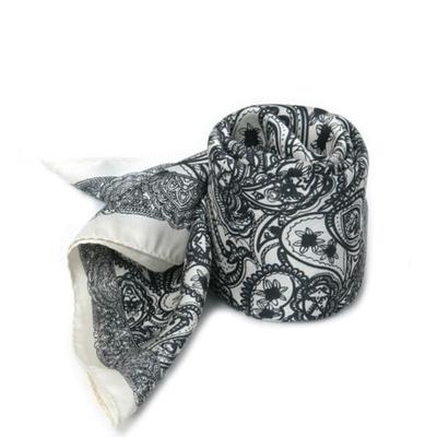 Doplnky – Šatky a šály