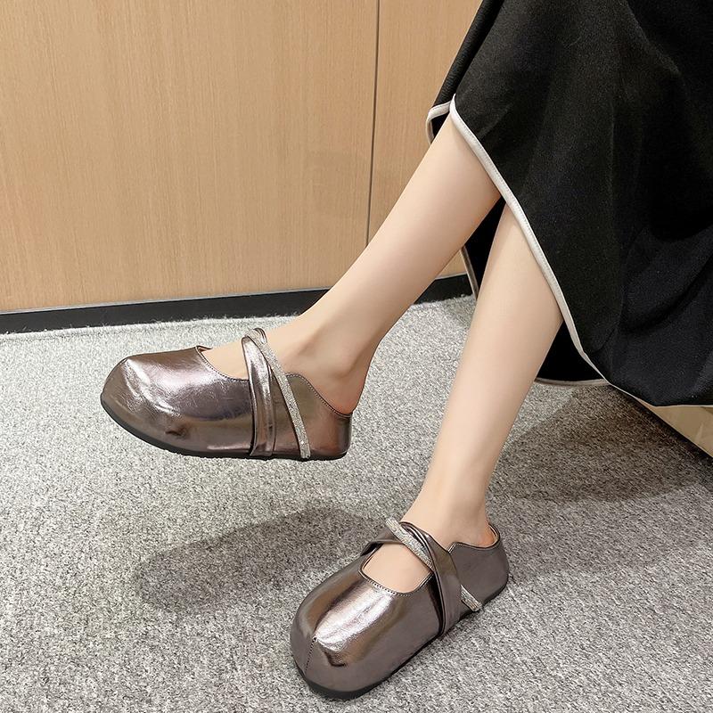 Fashion Fashion Flat Top Slippers Summer New Round Head Shallow Mouth Crystal with Anti-slip Wear-resistant Heel Shoes