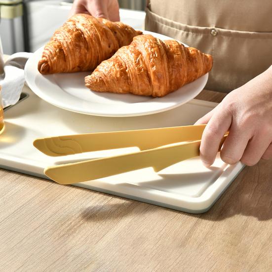 Non-Stick Silicone Tongs High Temperature Resistant Food Tongs Dishwasher Safe Kitchen Utensil for Grilling Steak Bread Food