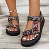 Spot Sommer Neu Dicke Sohle Farbkombination Klettverschluss Europäischer und Amerikanischer Berühmter Stil Strand Sandalen Damen