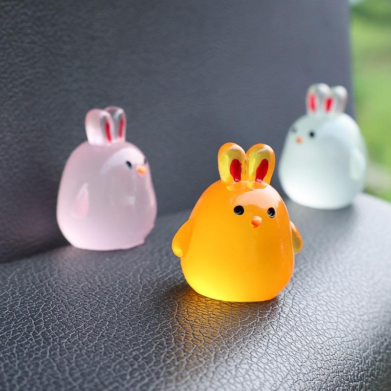 Świecące króliczki do samochodu Uniwersalne akcesoria dekoracyjne DIY na konsolę środkową, parapet okna Biurko Nocny wisiorek