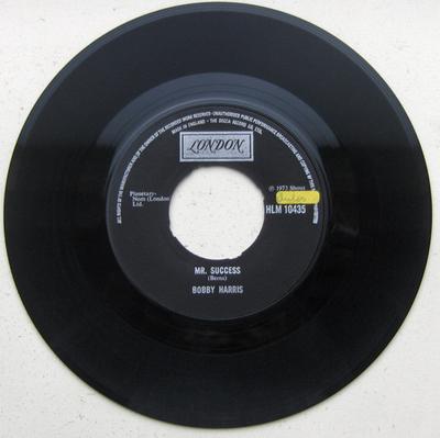 7-Zoll-Schallplatte BOBBY HARRIS - Sticky Sticky / Mr. Success HLM10435 London Records 1973 UK Soul/Funk Gebraucht
