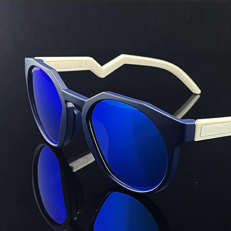 New Polarized Light European and American Fashion Sunglasses Female Personality UV Resistant Driving Sunglasses Driving Sunshades