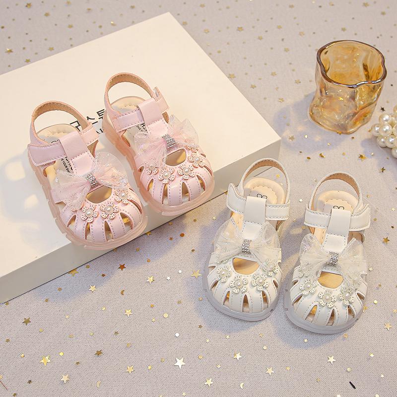 Girls Princess Sandals Lace Bows Hollowed-out Kids Beach Shoes T-strap Soft Sole 2025 Summer New Baby Walking Shoes Size 15-26