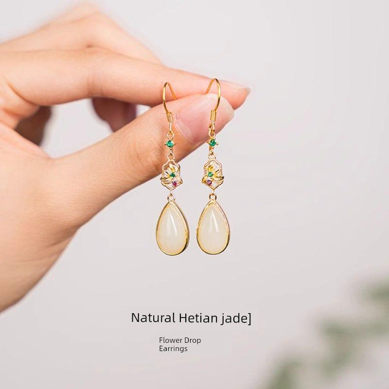 

Серьги из серебра 925 пробы с нефритом Хэтянь в новом китайском стиле, национальный стиль, изящные женские серьги-пусеты в китайском древнем стиле, серьги-капли, подарок для матери Huanluo Ear Hook