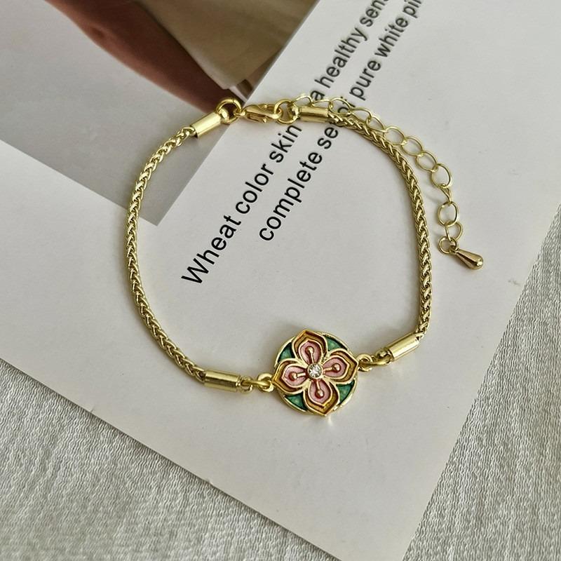 

French Irregular Special-shaped Pearl Bracelet Bracelet Women s Niche Light Luxury Exquisite Gold Half Bracelet Bracelet Accessories