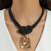 Accessories, knotted leaves, starfish scallops, exaggerated necklaces, simple drawstring pendant necklaces