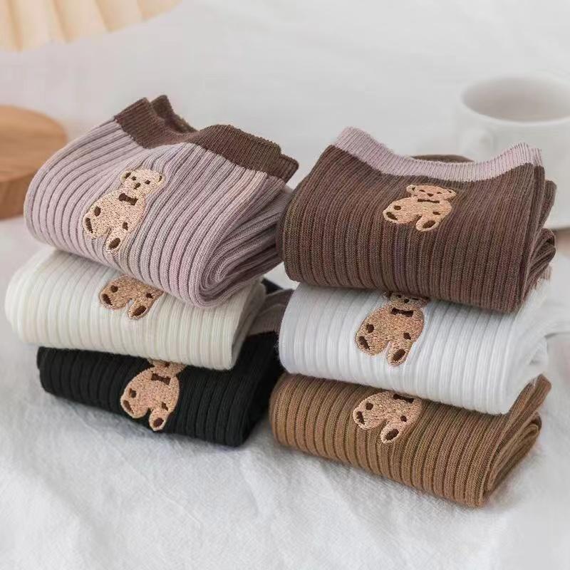 New Cute Bear Socks Women High Cotton Keep Warm Brown Winter Sock Fuffy Funny Lovely Cartoon Women Thermal Socks