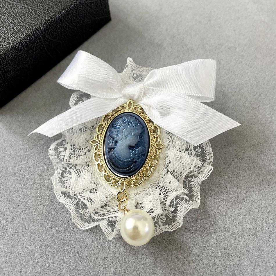 Ретро Брошь-Бант из Кружева со Сладким Дизайном и Жемчужным Украшением