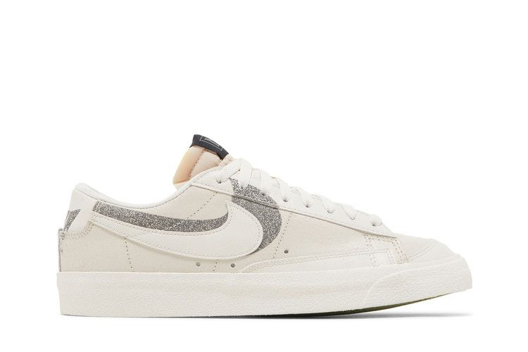 Men's Sneakers Nike Blazer Low 77 Premium Halloween (2022) Phantom/Ghost Green/Scream Green/Phantom
