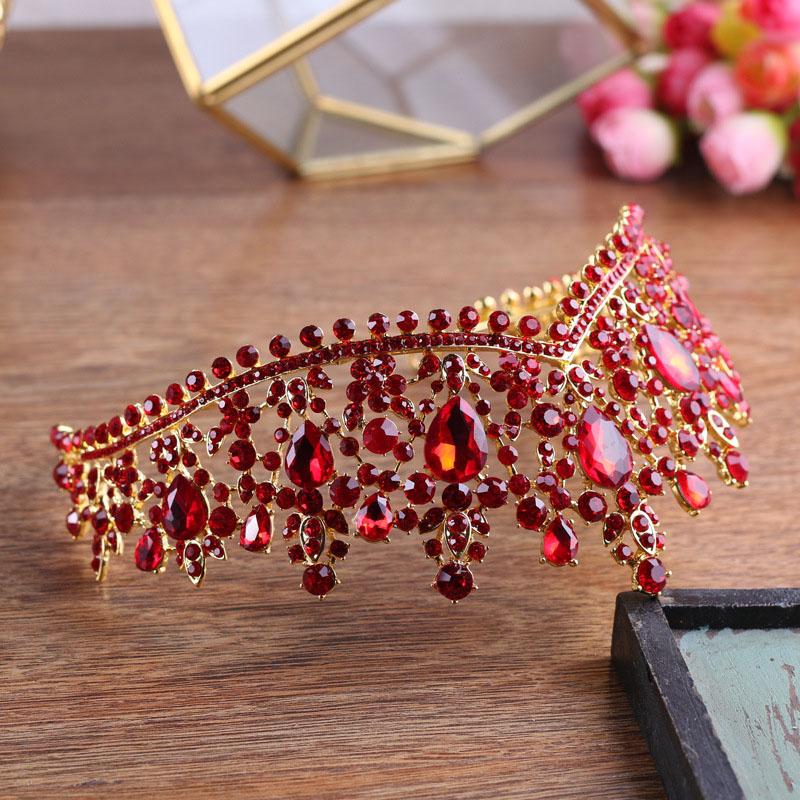 Lyxig Guldfärg Röd Strass Brudtiaror Krona Vintage Barock Kristalldiadem För Brud Hårband Bröllopshårtillbehör