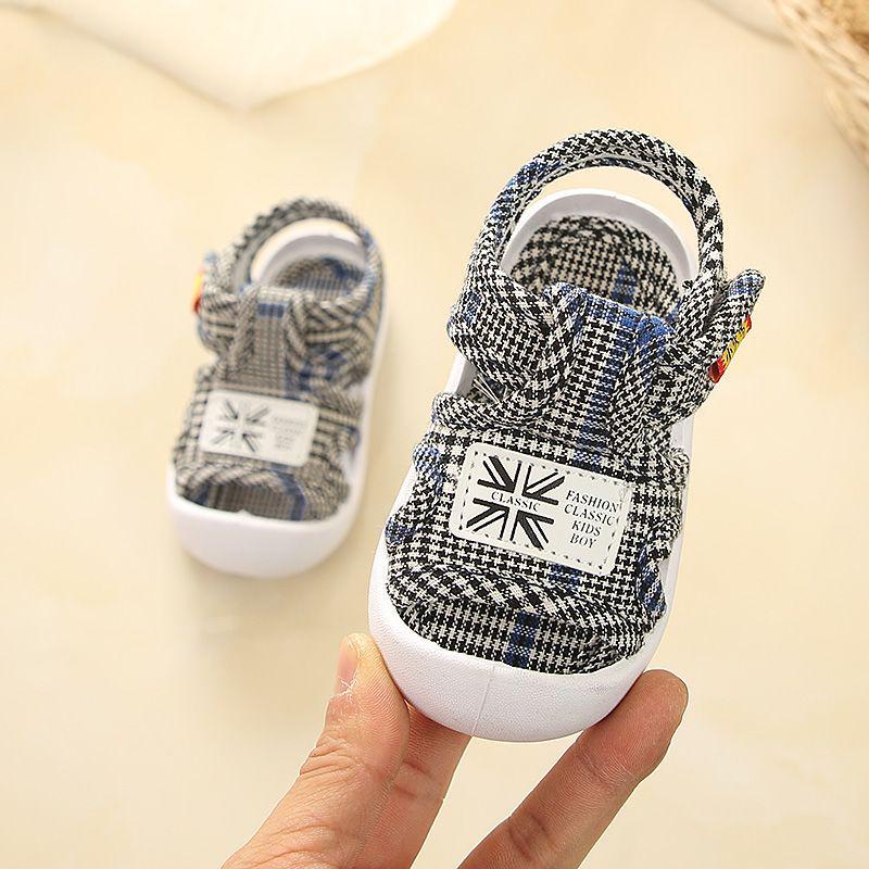 Antypoślizgowe sandałki dla niemowląt, miękka podeszwa, dla chłopców i dziewczynek 0-12 miesięcy