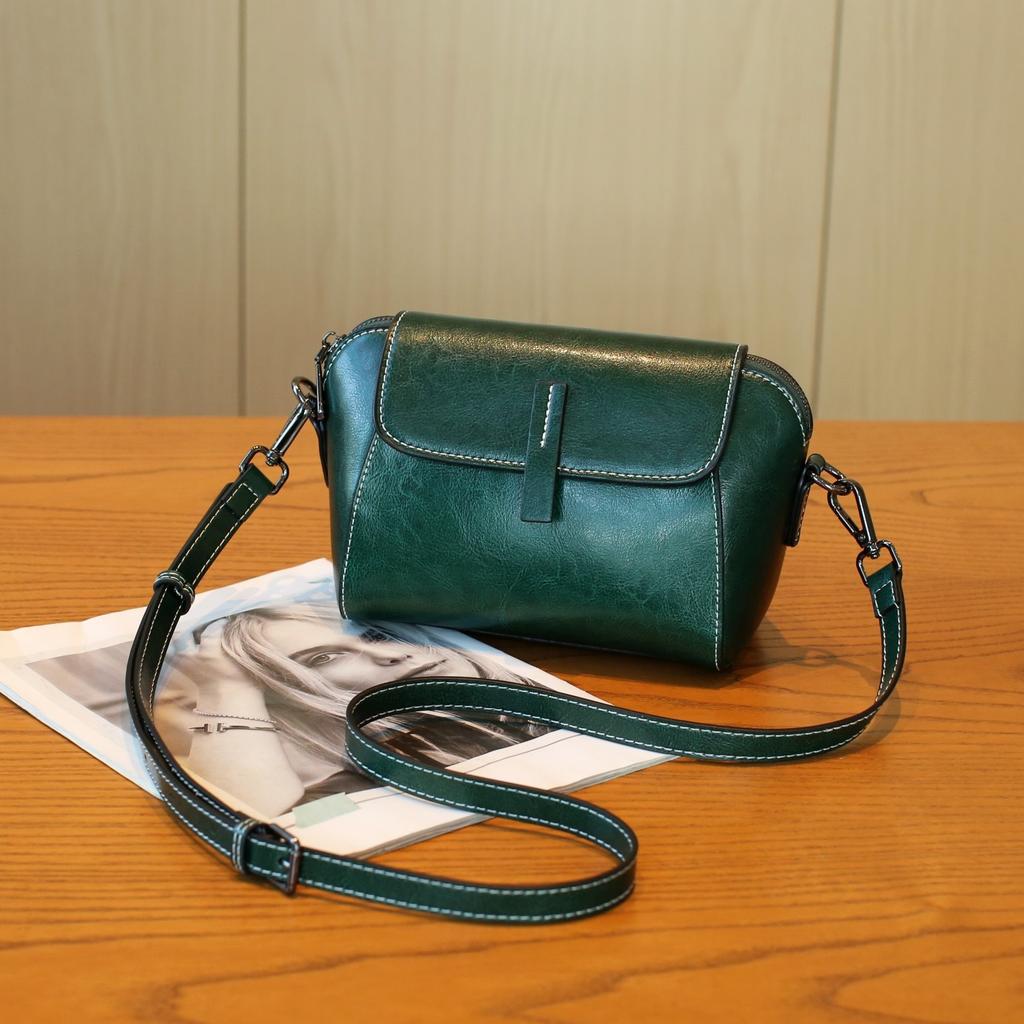 Oil wax cowhide women's bag single shoulder crossbody women's bag practical multi-compartment simple and fashionable change bag shell bag