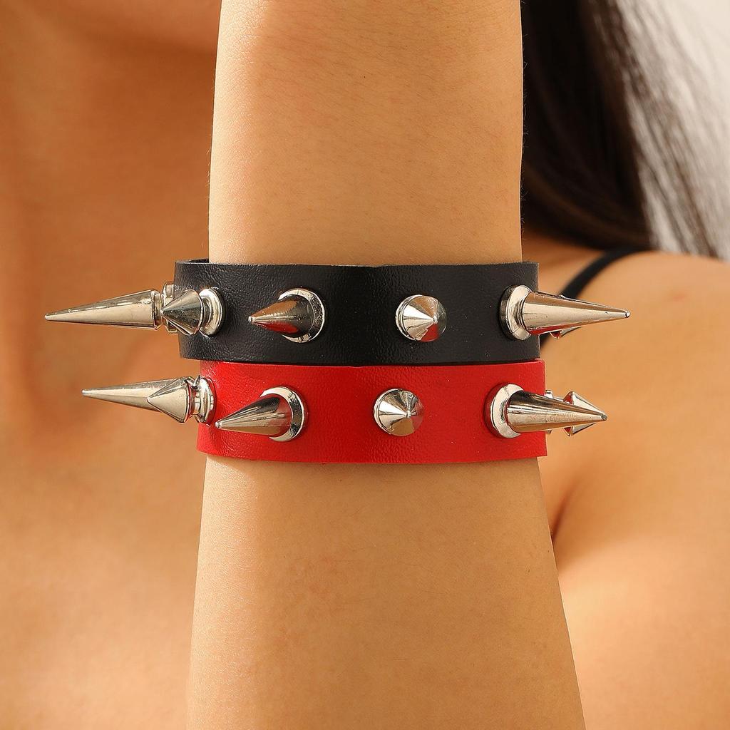 Punk Rock Gothic Personalized Rivet Couple Leather Bracelet