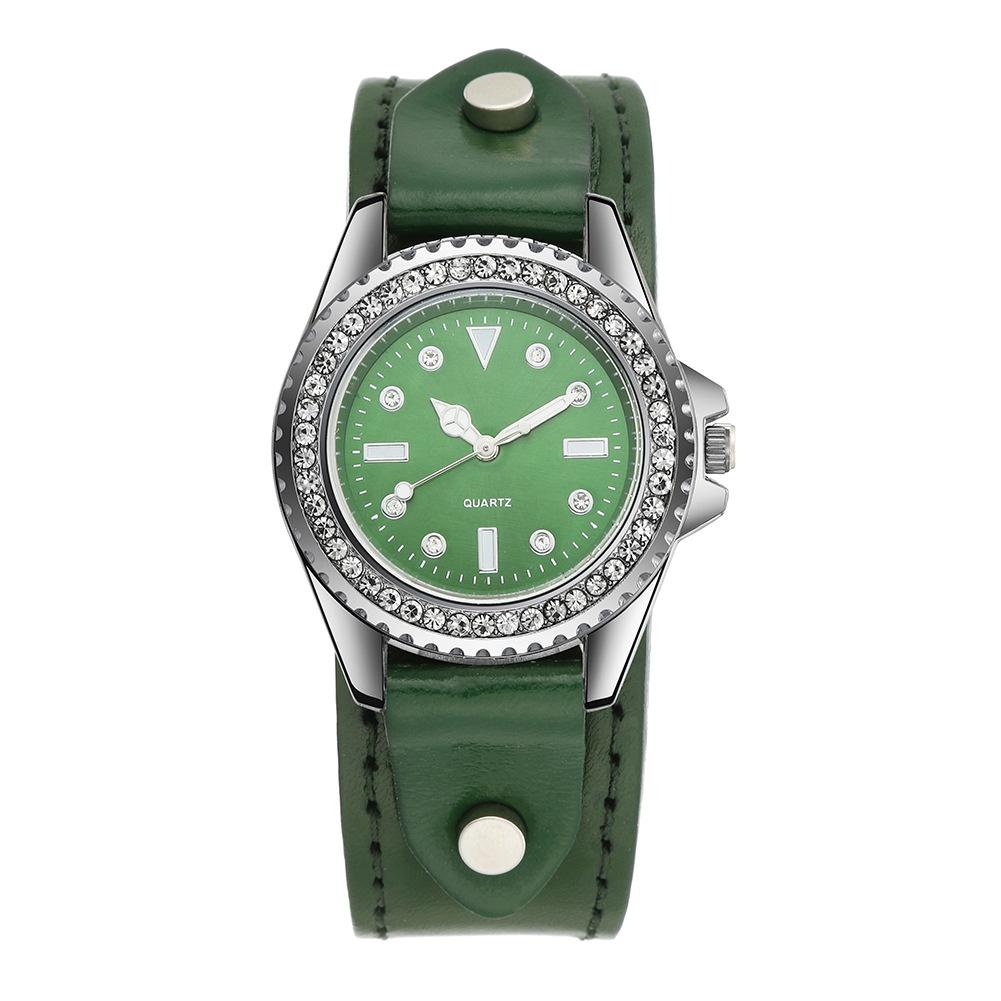 Hochwertige und exquisite Damenuhr Kleine Allround-Quarz-Armbanduhr mit dünnem Armband Quadratische Uhr Modetrend Exquisites Armbanduhr