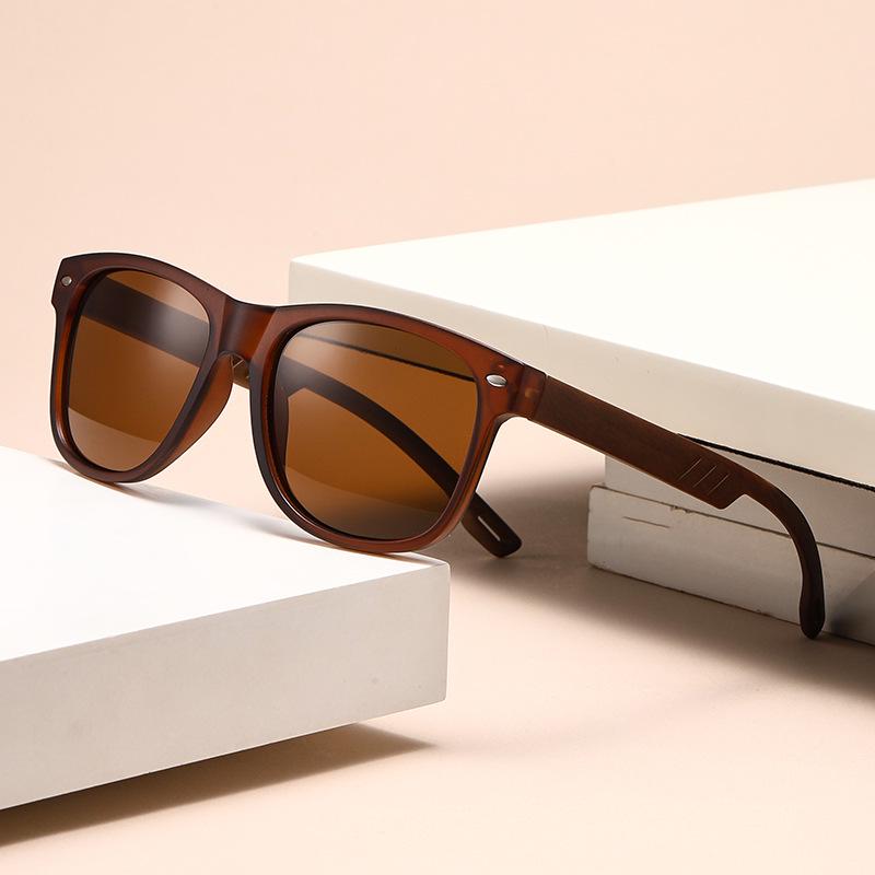 Men's Retro Wood Grain Square Sunglasses with Spring Hinge and Color Film Lenses