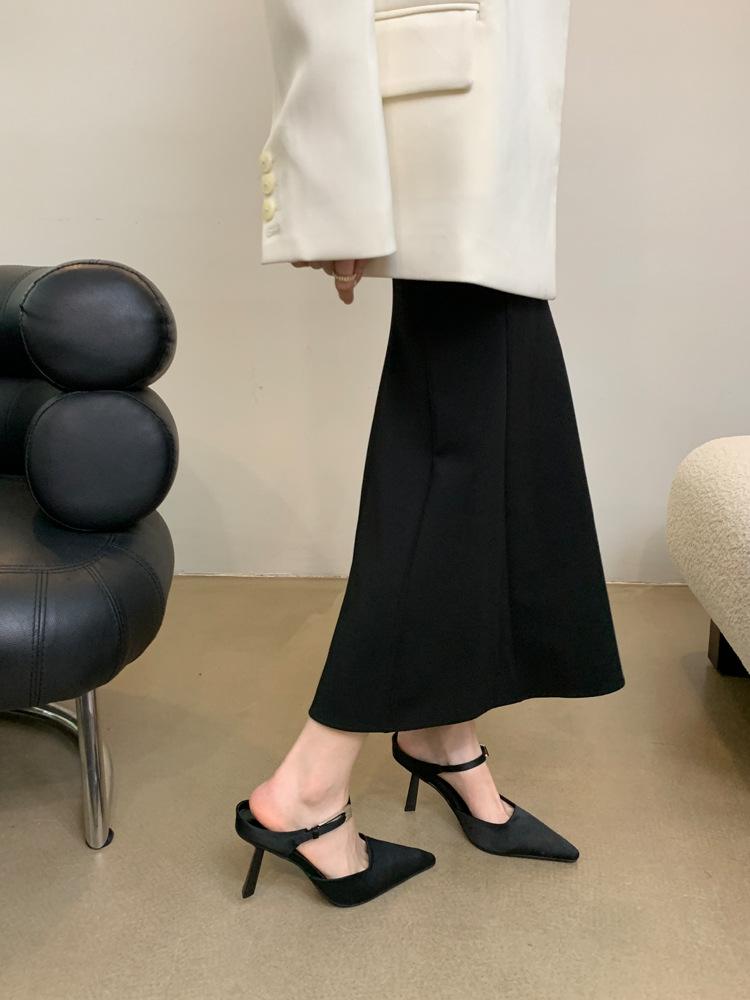 

Летние остроносые туфли на высоком каблуке для улицы, шлепанцы в европейском и американском стиле, с сумкой на носке, полусабо, с металлической пряжкой на тонком каблуке, сандалии-мюли 40