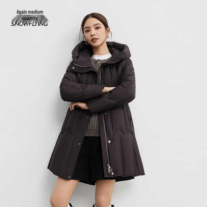 

Женская короткая куртка с капюшоном Xuezhongfei на утином пуху 2XL