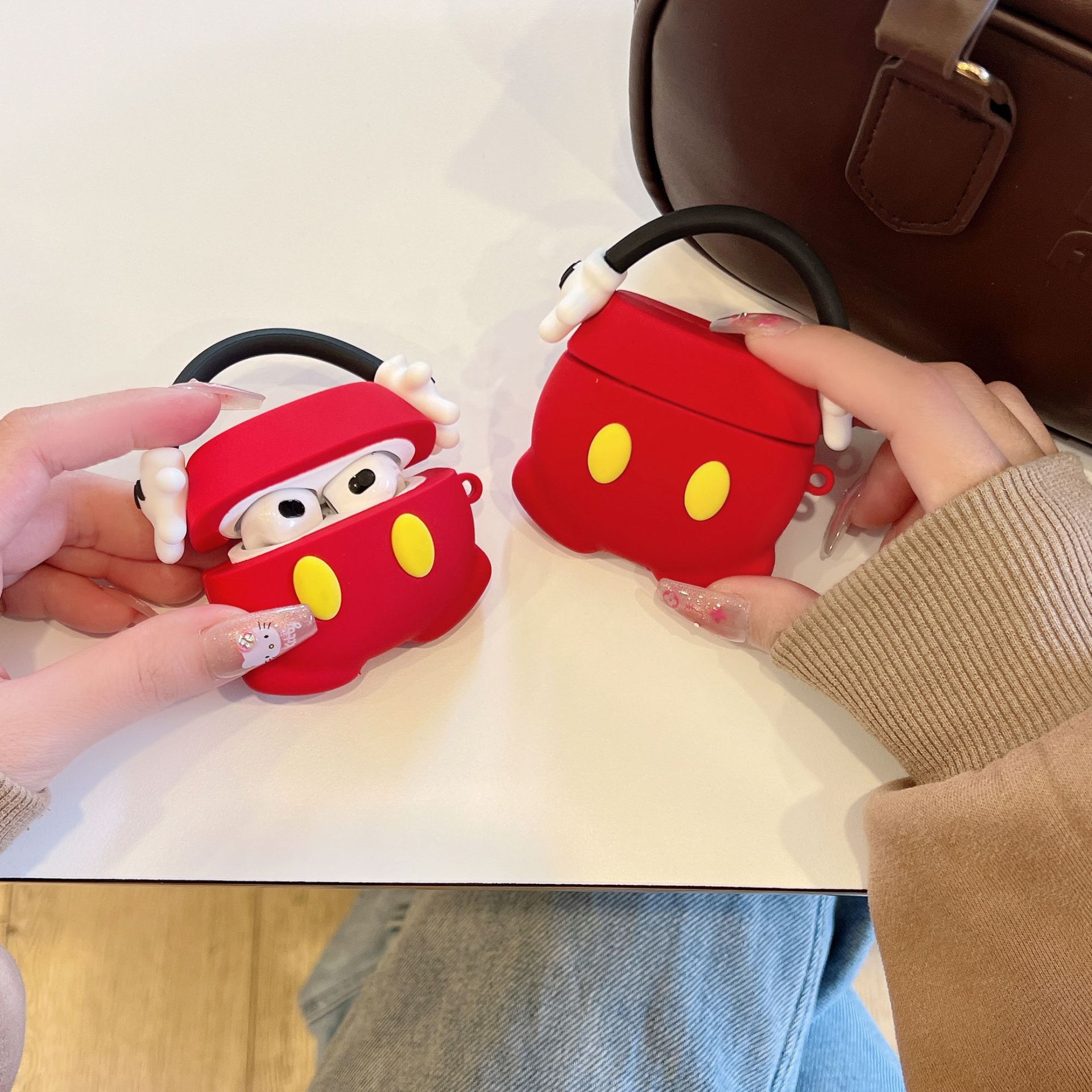 

Cartoon pants for airpods4 apple bluetooth wireless silicone earphone cover 1/2/3 generation pro2 cute girl Airpods 1/2 generation