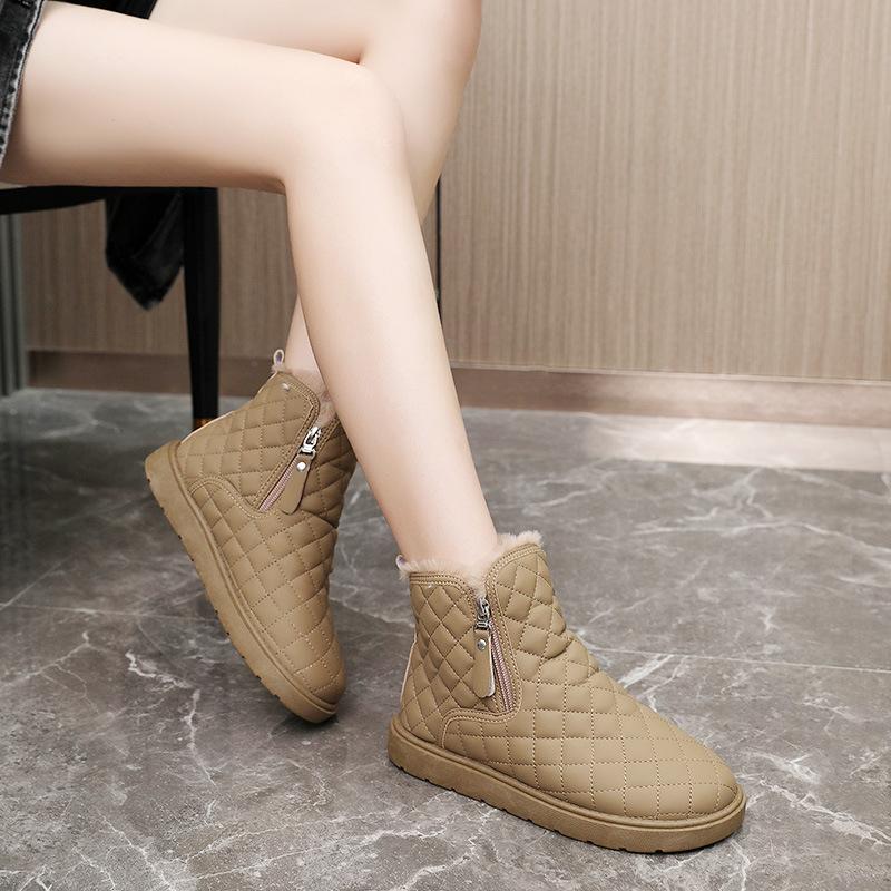 New Short Boots 2026 Winter Snow Boots with Mid Top Zipper and Velvet Shoes for Students  Board Shoes for Women