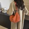 Einfarbige Umhängetasche Studenten Schultertasche mit großer Kapazität Damen Hobo-Tasche