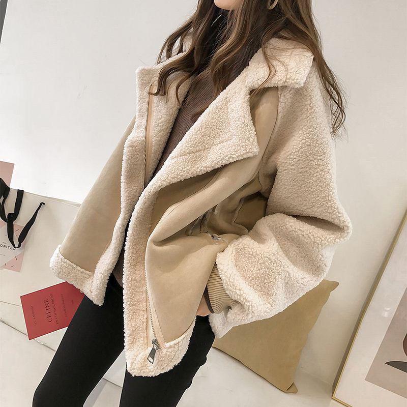 

Women s Petite Lambswool Leather & Fur Motorcycle Jacket - Autumn/Winter 2025 Collection L грязно-белый
