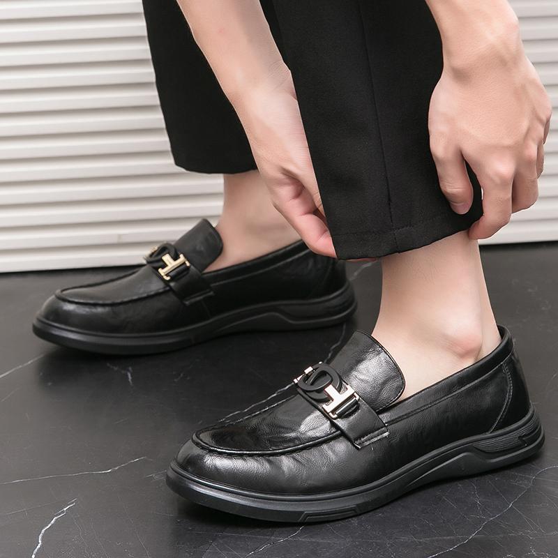 Mode Lässige Leder Herrenschuhe Männliche Slipper Loafers Schuhe für Herren Business Kleider Lederschuhe Herren