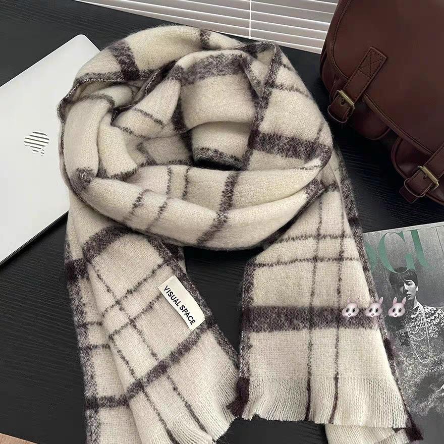 New Korean version of the atmosphere soft waxy plaid scarf women's winter casual versatile retro warm thickened student scarf