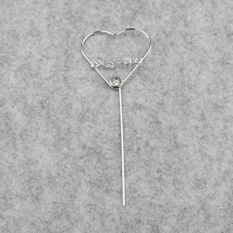 Queen Crown Cake Decoration with Lace, Pearls, and Baby's Breath for Birthdays