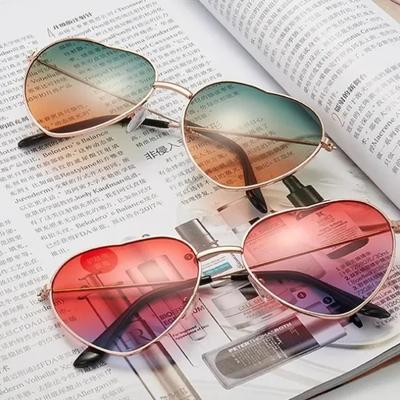 Occhiali e accessori – Occhiali da sole