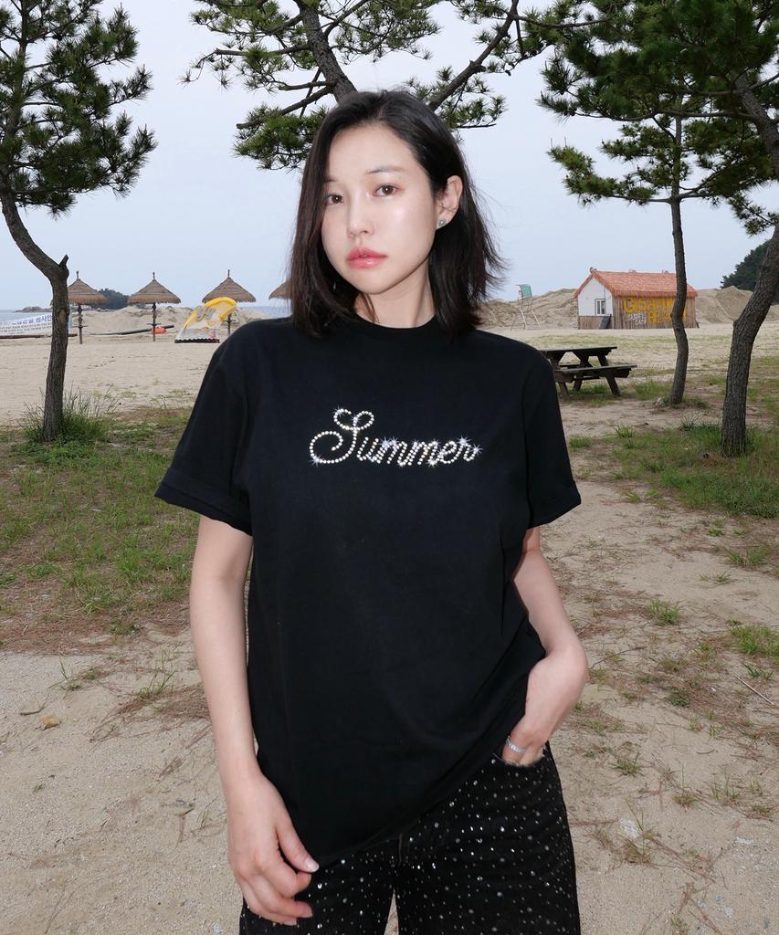 MURRA [Mura X Yeoreumine] Summer Line Stone T-Shirt