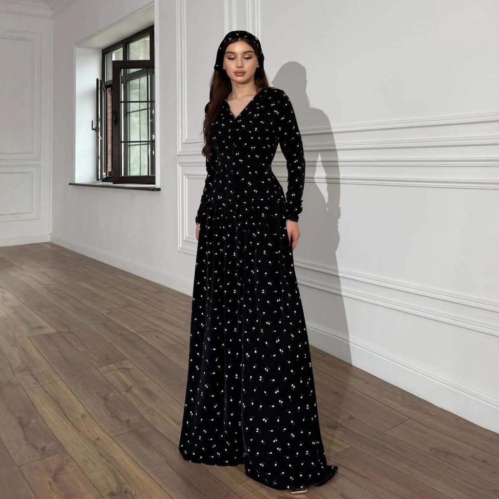 Elegant Autumn 2025 V-Neck Retro Floral Dress - European & American Style Waist-Cinching Women's Fashion