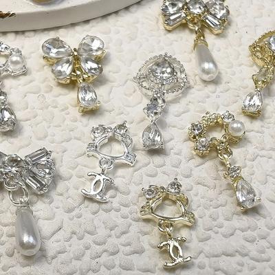3Pcs Nail Charms Sparkling Stunning Visual Effect Ultra-Light Creative Shape Wide Application DIY Alloy Shiny Bow-knot Rhinestone Nail Art Decorations
