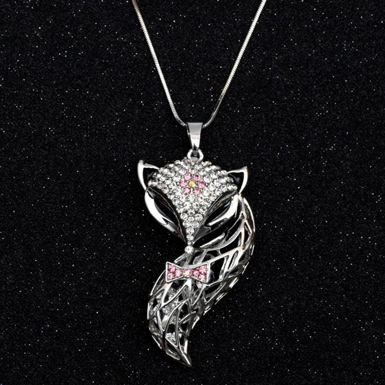 

Korean Hollow Fox Fur Sweater Chain Necklace with Rhinestone Pendant серебряный