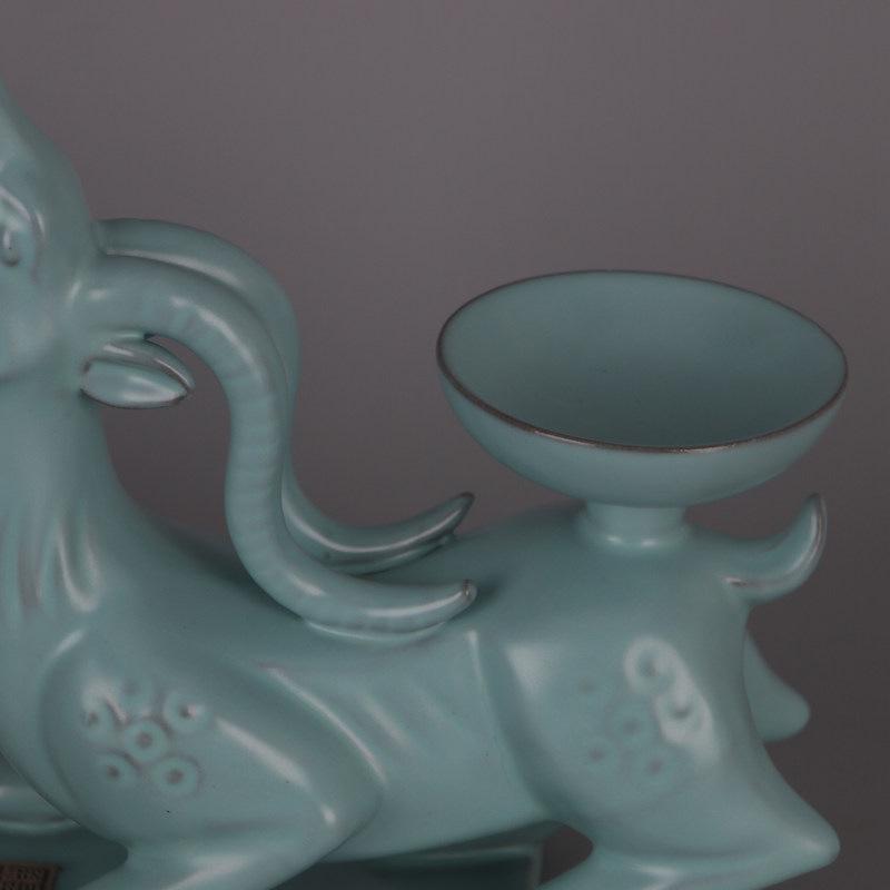 Song Dynasty Ru Kiln Sky Blue Glaze Plum Blossom Deer Pattern Porcelain Oil Lamp