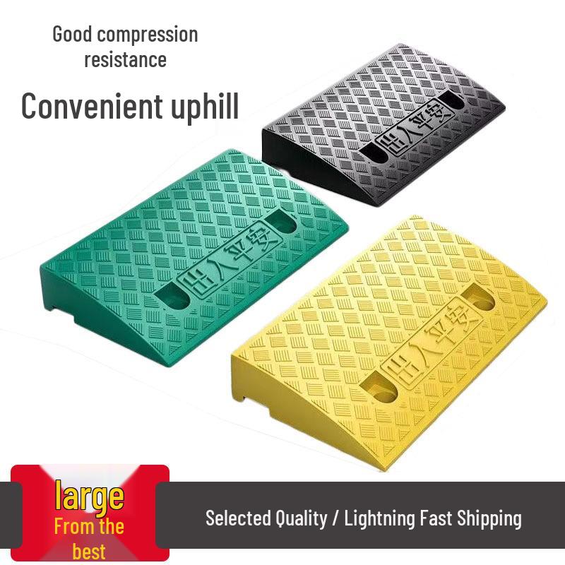 Plastic Uphill Slope Pad: Triangle Speed Bump for Curb and Car Threshold