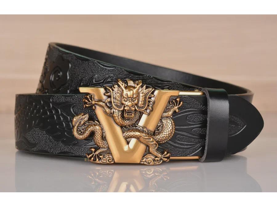 Herrbälte i präglat läder med drakmönster och automatiskt spänne