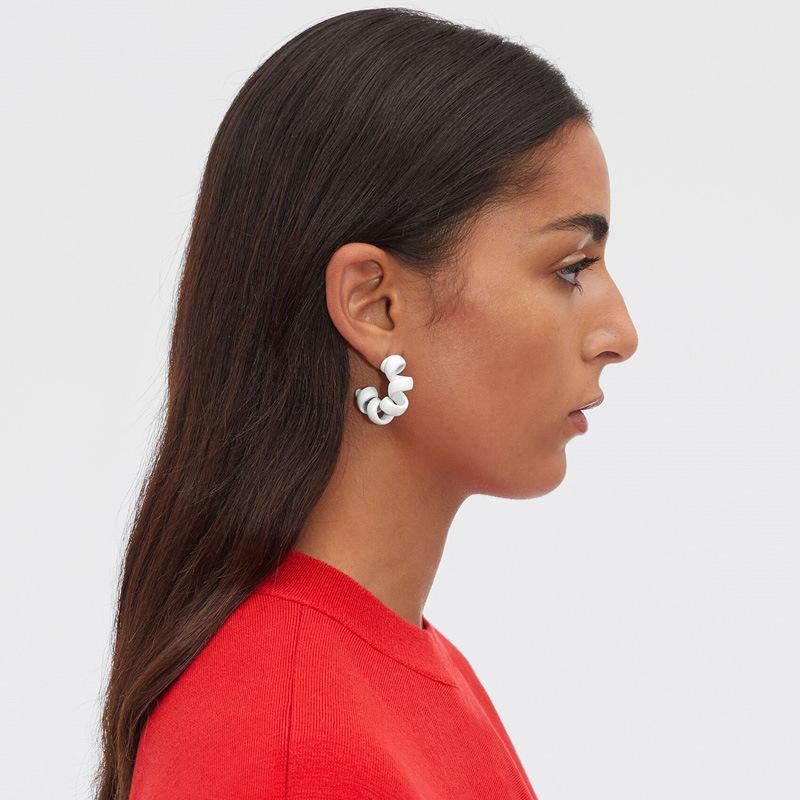 Niche Design Sense, Color Phone Line, Circle Earrings, Fashionable Temperament, Face, Thin Small Spring Earrings