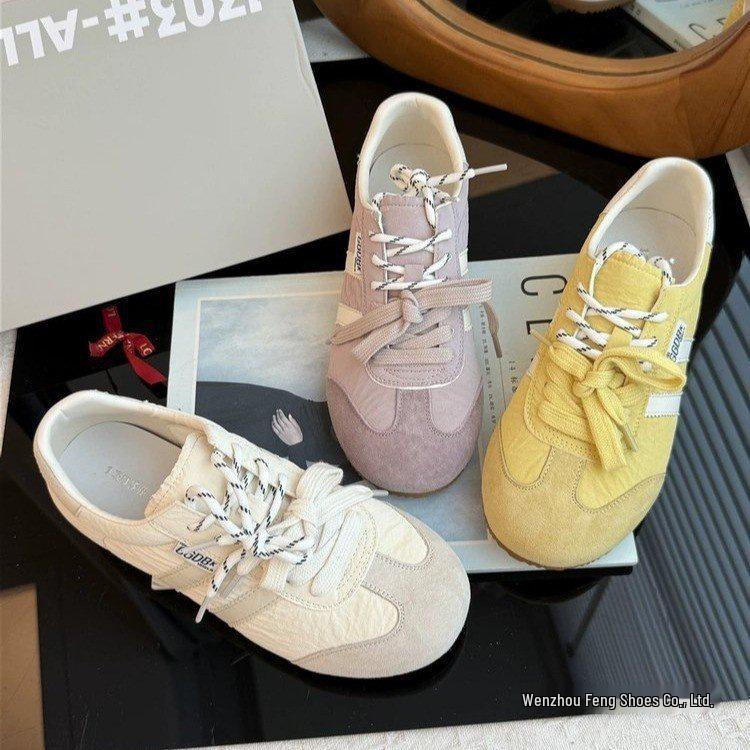 Women's Yellow Leather German Trainer Shoes: New 2025 Spring Style, Lightweight, Versatile, Thin Sole, Casual Sports Skate Shoes.