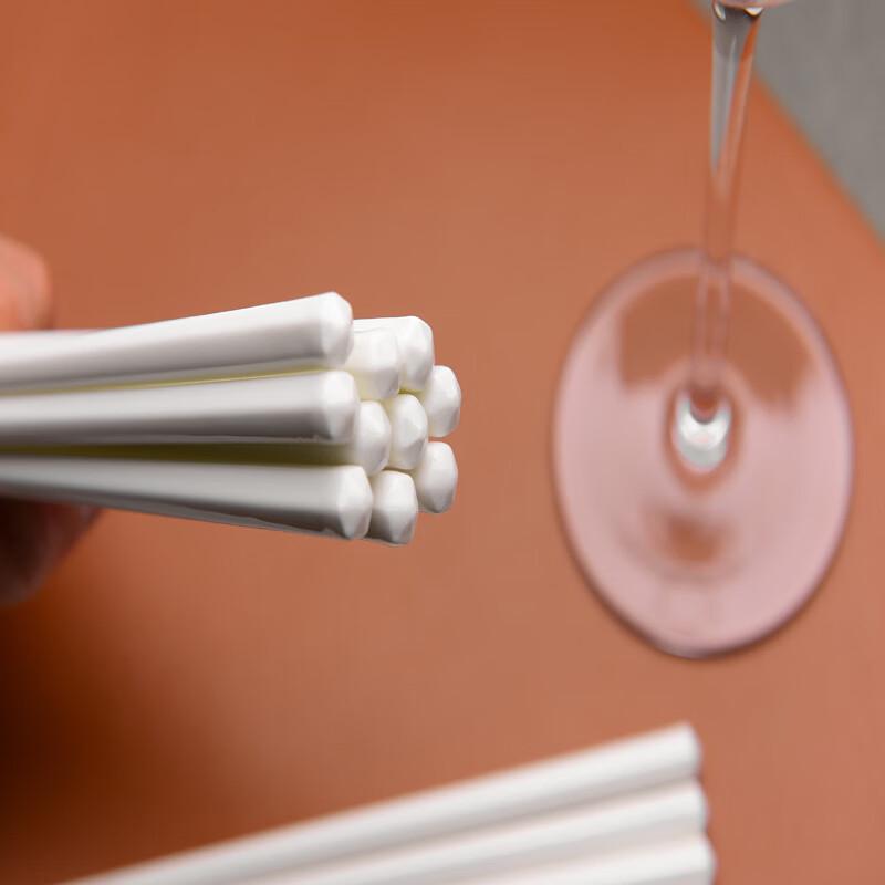 

Zhishi White Jade Ceramic Hexagonal Chopsticks