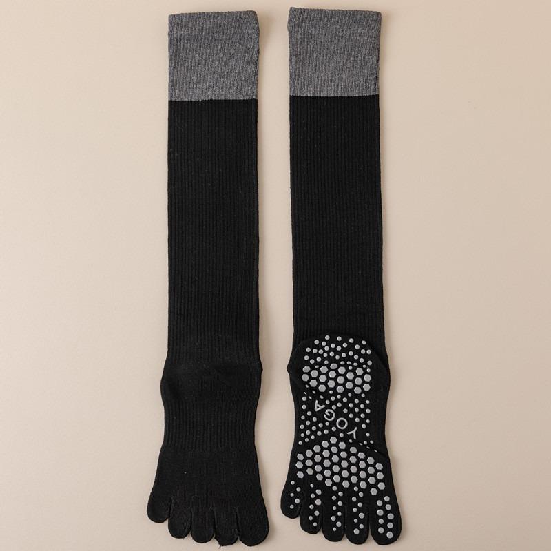 Autumn and Winter Five-finger Yoga Socks, Calf Socks, Pressure Sports, Anti-slip, Color-blocked Pilates, Long Toe Split Socks