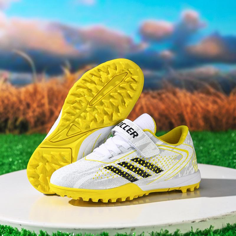 Children's Football Shoes Boys Girls Teens Velcro Shredded Nails School Students Competition Training Shoes