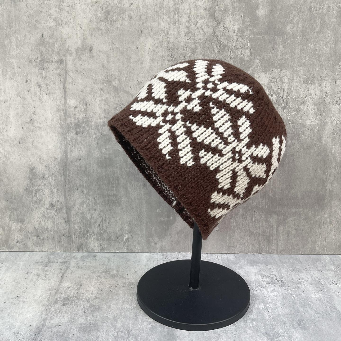 Ethnic Style Snowflake Wool Knitted Jacquard Wool Hat Women S Literary And Artistic Face Small Headgear Thermal Ear Protection Hat