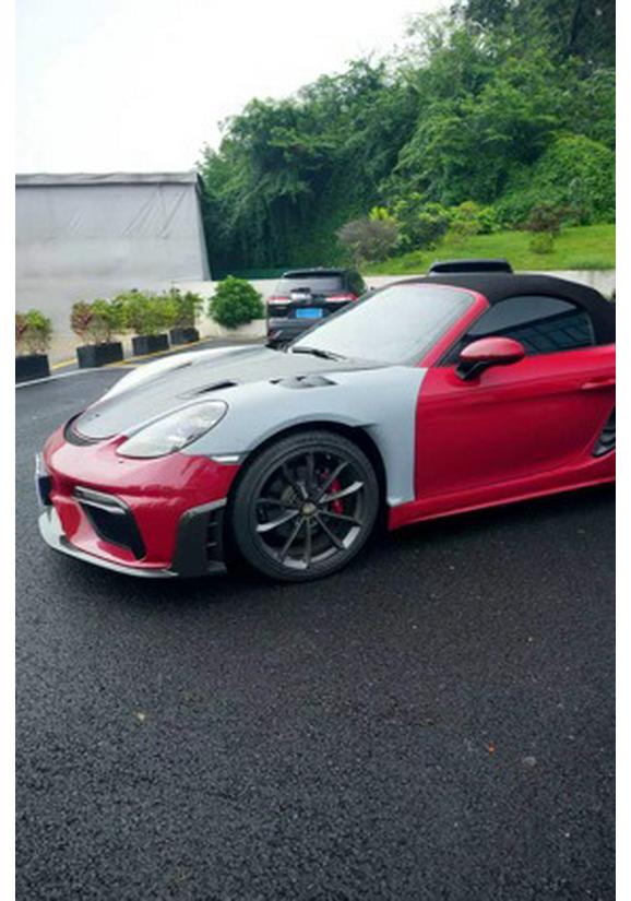 Porsche 718 Cayman GT4RS Fender with Inner Liner