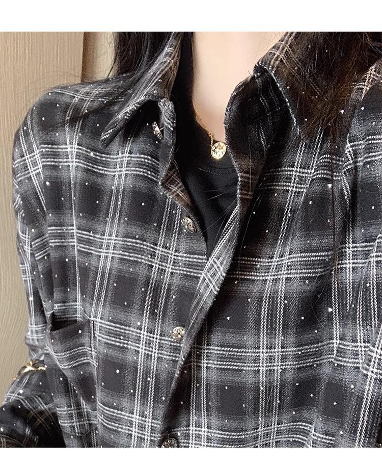 Karohemd mit Strasssteinen verziert: Modischer lockerer Damen-Strickjacke mit langen Ärmeln für Frühling und Herbst.