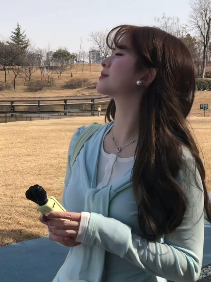 

Женский корейский преппи топ с имитацией двух частей, синий, с длинным рукавом, приталенный S светло-синий