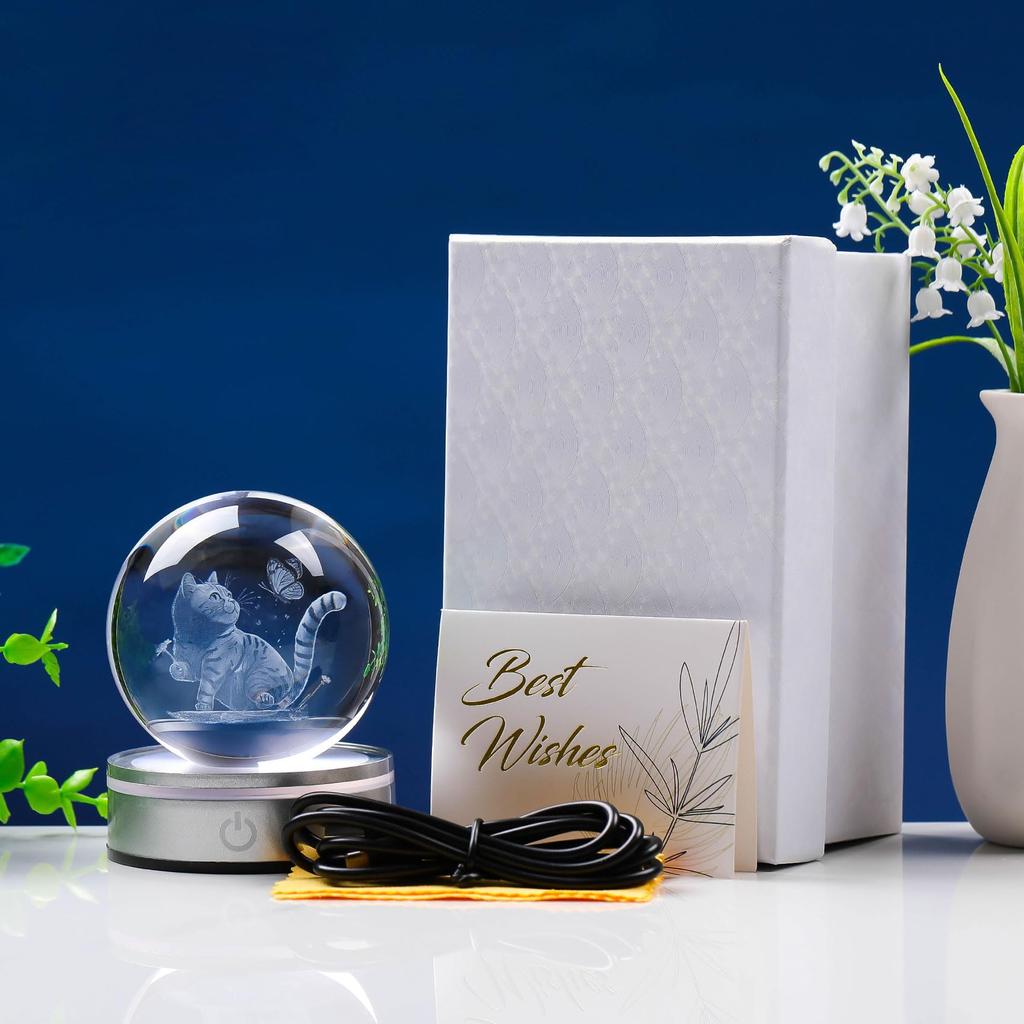Kertari Boule de Cristal K9 Chat 3D Mignon Cadeau d'Anniversaire pour Copines Décoration d'Intérieur Populaire Figurine Chat Papillon Article de Relaxation Élégant Boule de Cristal