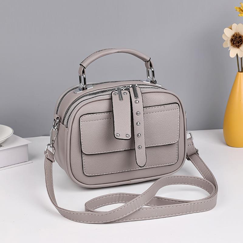 Women's Bag New Fashion Simple Large Capacity Portable Messenger Small Square Bag