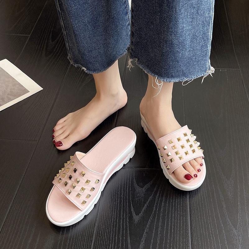 2026 Summer Fashion with Slope and Willow Nail Flip-flops Women's Large Beach One Word Sandals